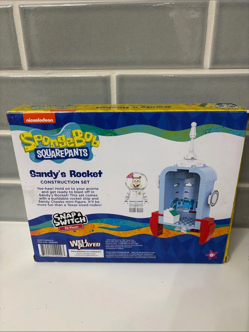 SpongeBob SquarePants Sandy's Rocket Snap & Switch Construction Set